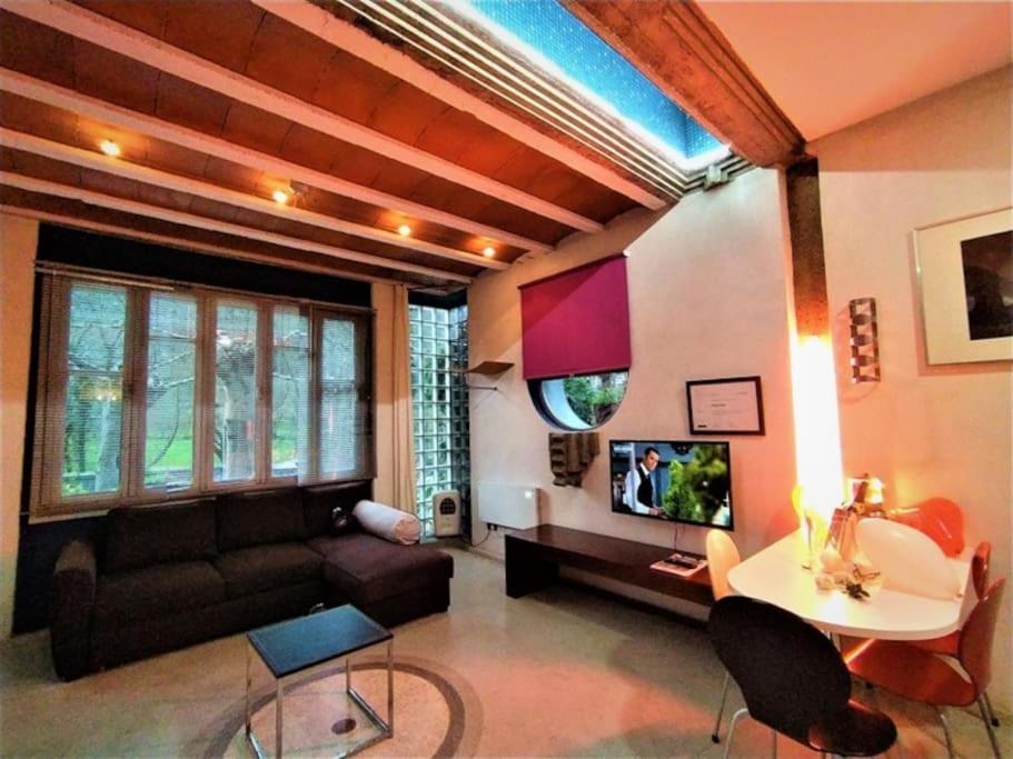 Zentral Club Neutron-Jacuzzi Apartment Belmonte De Miranda Exterior photo